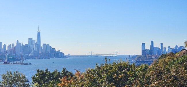 Primary Photo - 883 JFK Blvd E