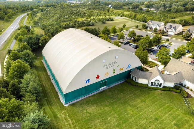 Building Photo - 111 Rotunda Dr