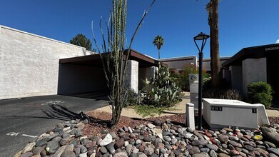 Building Photo - Nort Central (Prince and Country Club) 2 b...