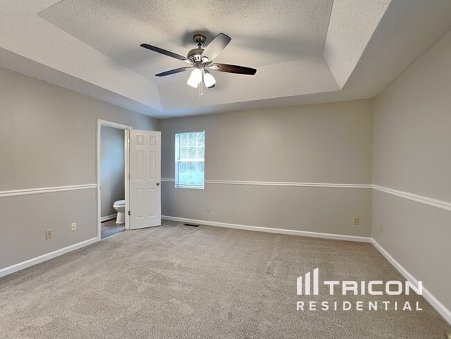 Building Photo - 327 Remington Ln