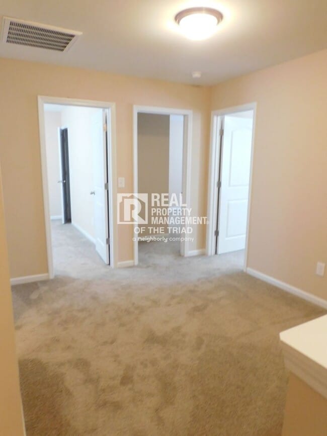 Building Photo - Pre-Market Newer 4 Bedroom / 2 Car Garage ...