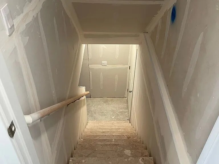 Building Photo - 2939 W LaGrand St