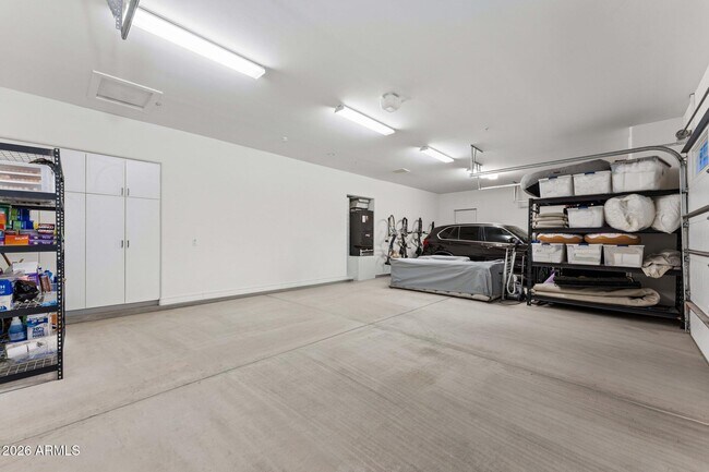 Building Photo - 4202 N 64th St
