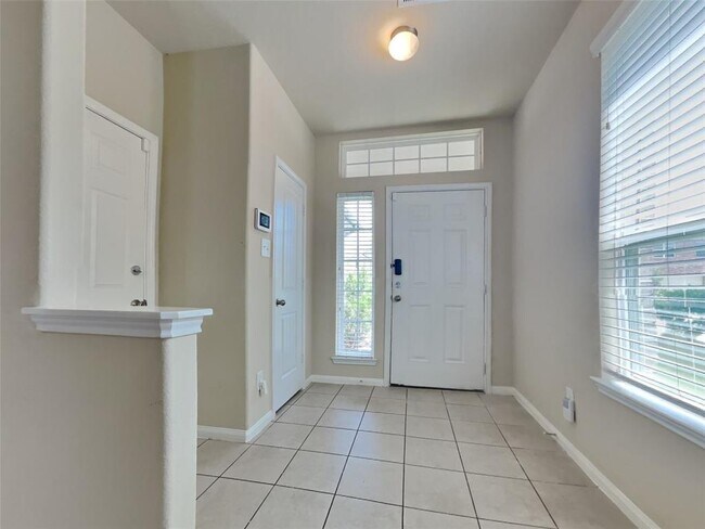 Building Photo - 24819 Alberti Sonata Dr