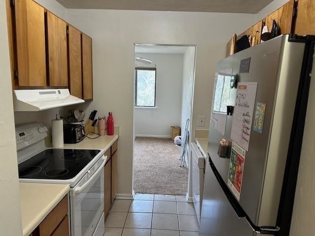 Building Photo - 1315 Airport Dr