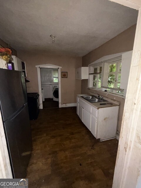 Building Photo - 2268 Beech Ave