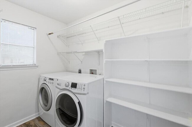 Building Photo - 1718 Lloydminister Way