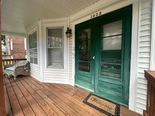Building Photo - 1022 Erin St