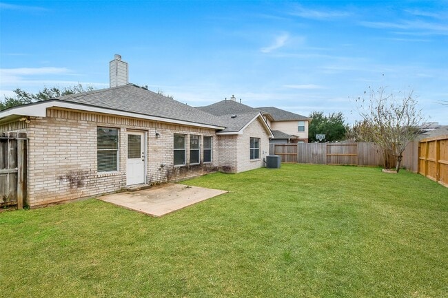 Building Photo - 3018 Park Springs Ln