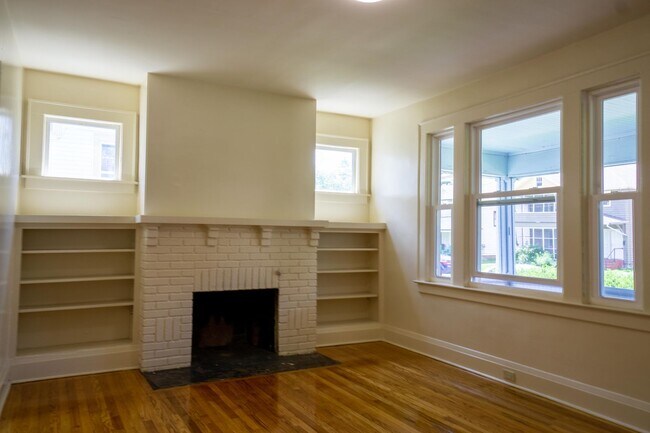 Building Photo - 149 Fellows Ave