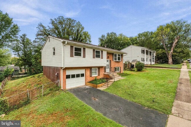 Building Photo - 13242 Kurtz Rd