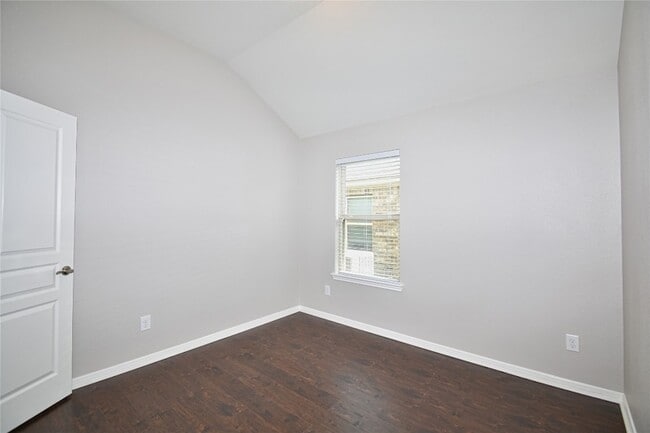 Building Photo - 4527 Ferndale Meadows Dr