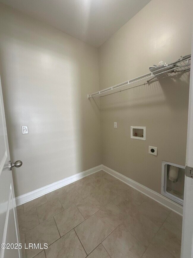 Building Photo - 3582 Pearl Tabby Dr