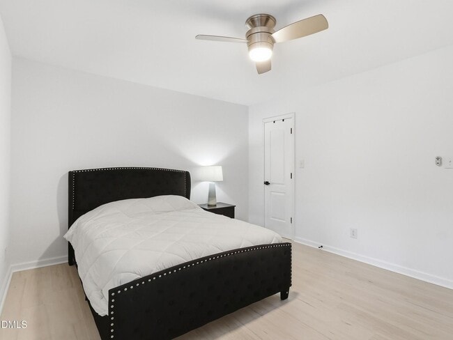 Building Photo - Updated Cary Townhome with Smart Features Near RTP & RDU