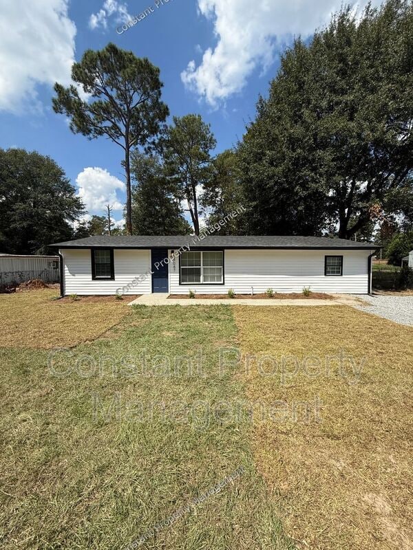 Primary Photo - 4047 Pershing Ave
