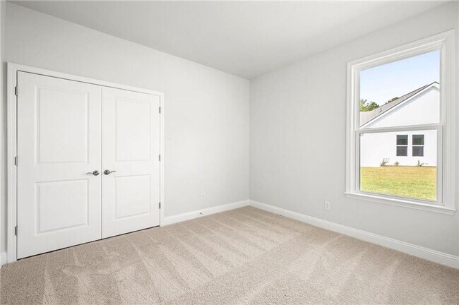 Building Photo - Waterways