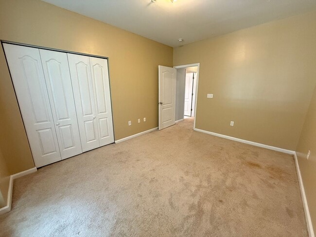 Building Photo - 2521 Egret Crest Ln