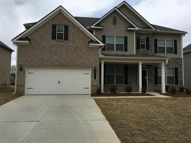 Building Photo - 5650 Mirror Lake Dr