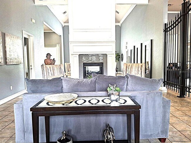 Building Photo - 12906 Sanctuary Cove Dr