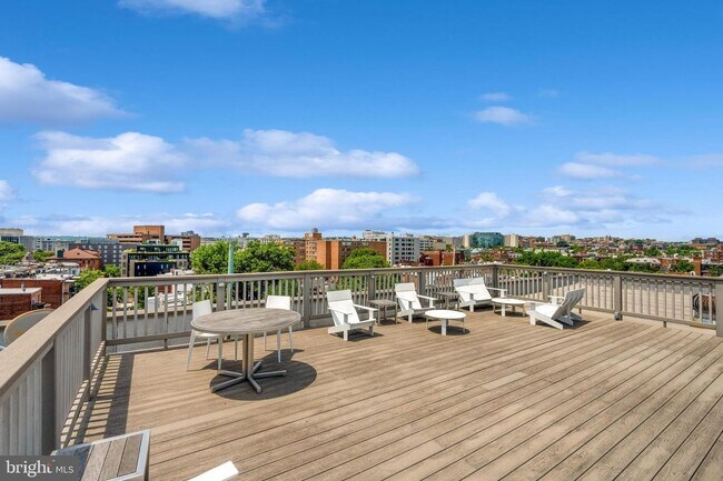 Building Photo - 1514 17th St NW