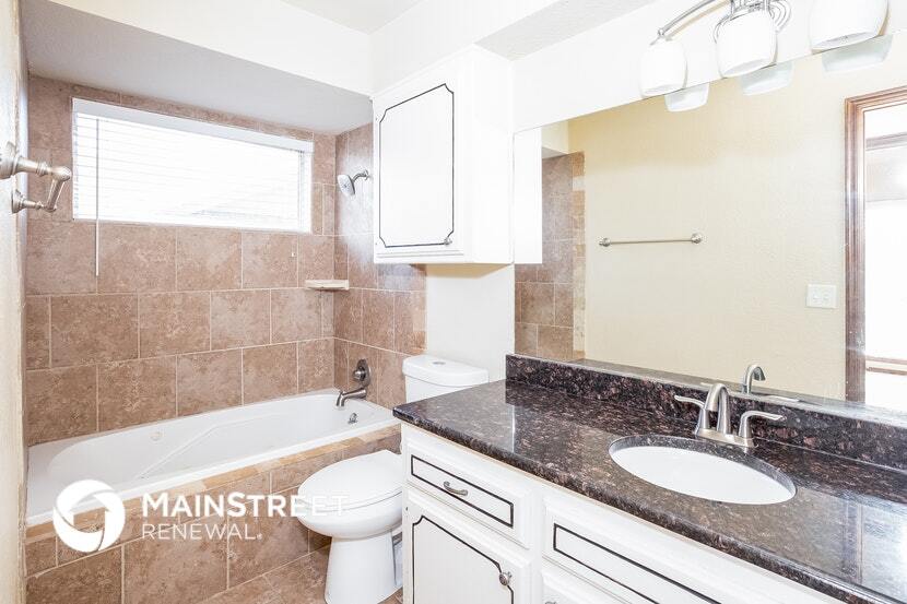 Building Photo - 809 S Silver Leaf Dr