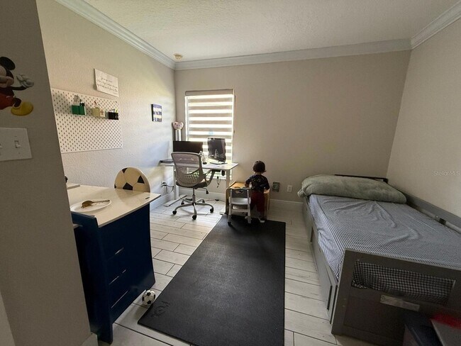 Building Photo - 4706 Doral Pointe Dr