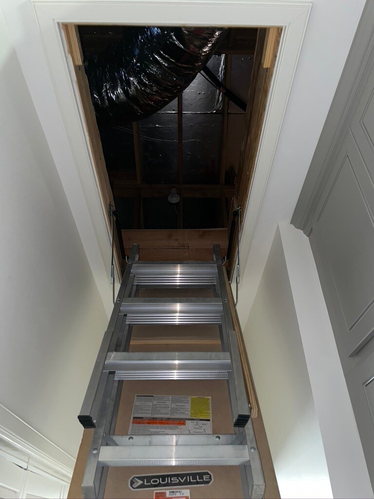 large attic you can stand upright - 6227 Atoll Ave