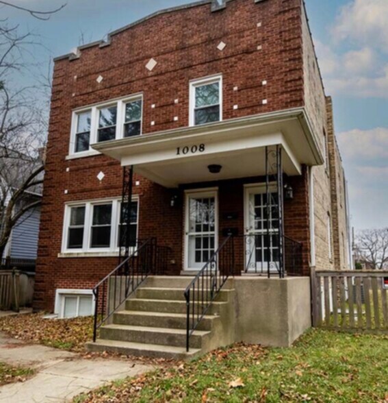 Building Photo - 1008 Dewey Ave