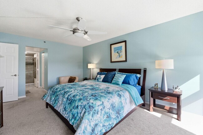 Building Photo - 1361 S Ocean Blvd