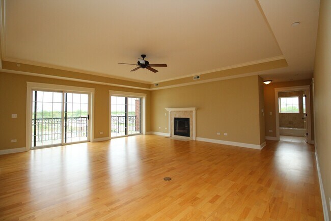 Primary Photo - 10765 Clocktower Dr