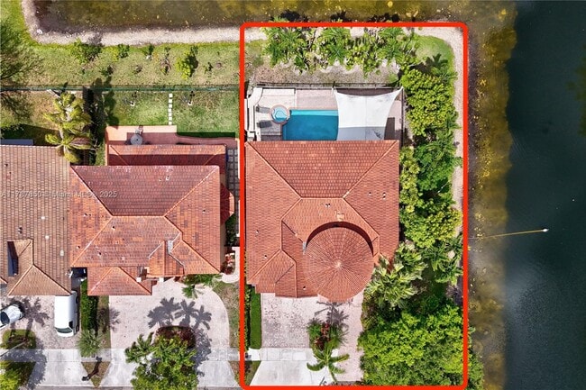 Building Photo - 6502 SW 162nd Ct
