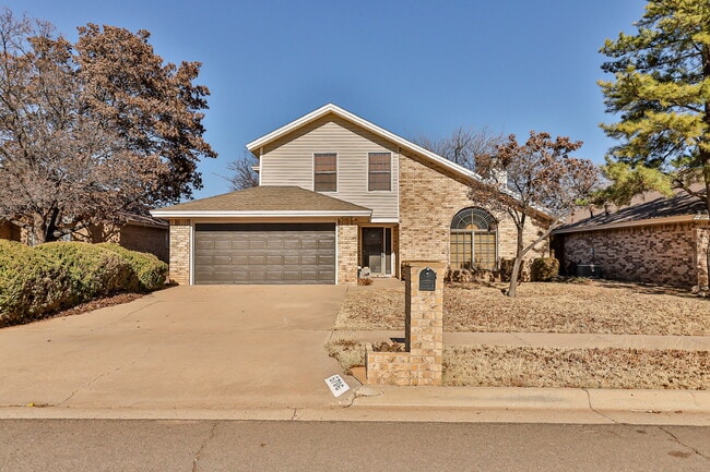 Primary Photo - *Two Story Beauty in Preston Smith*