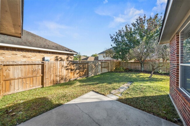 Building Photo - 8815 Rollick Dr