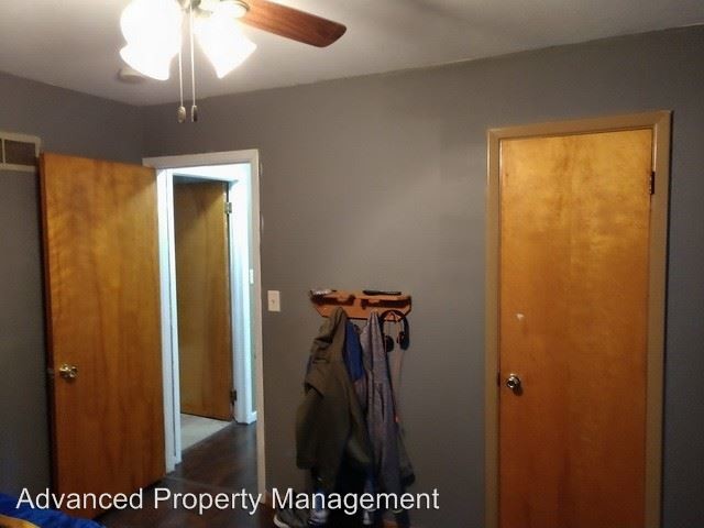 Building Photo - 5 br, 2 bath House - 1944 Hayes Drive