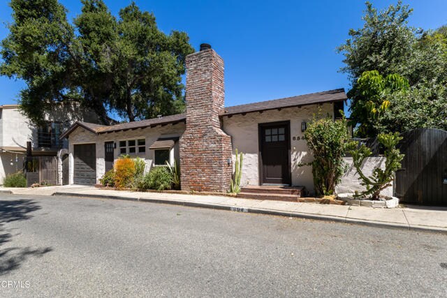 Building Photo - 854 Oneonta Dr