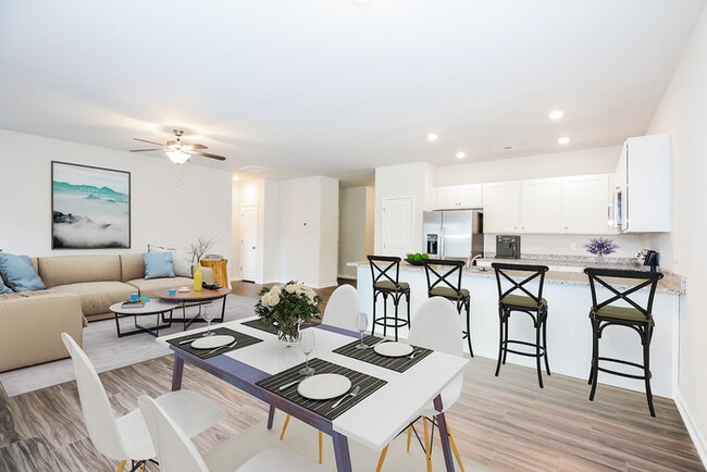 Building Photo - 7567 Tender Heart Cir