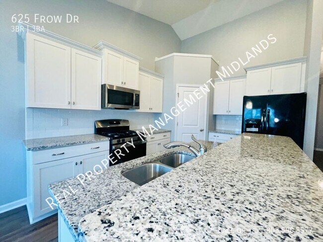 Building Photo - 625 Frow Dr