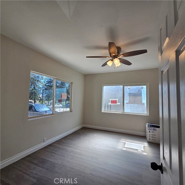 Building Photo - 861 N San Gorgonio Ave