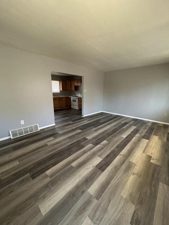 Building Photo - 1127 Crystal Pl