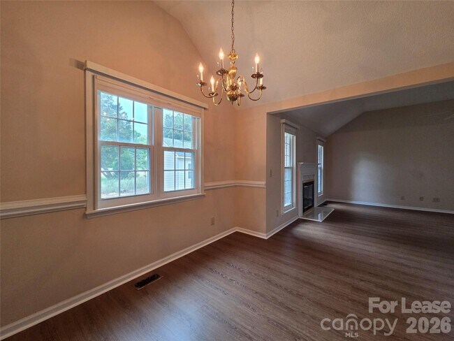 Building Photo - 1319 Mistletoe Ridge Pl NW