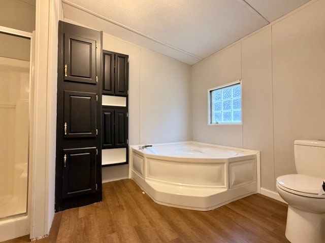 Building Photo - 4512 Spring Hill Rd