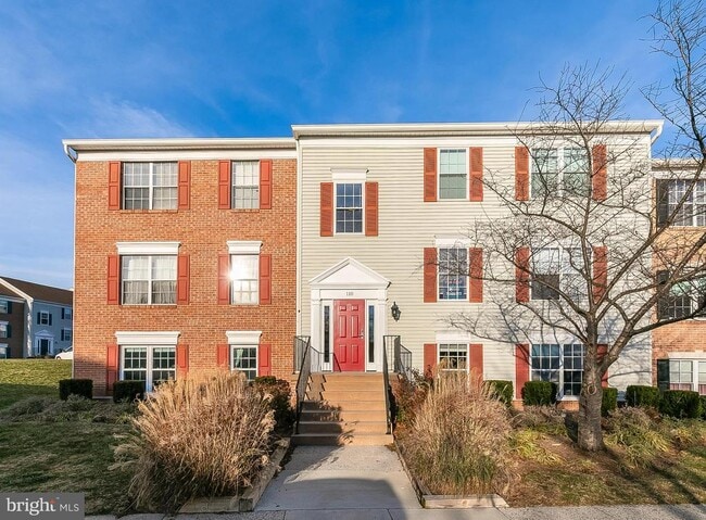 Building Photo - 110 Prosperity Ave SE