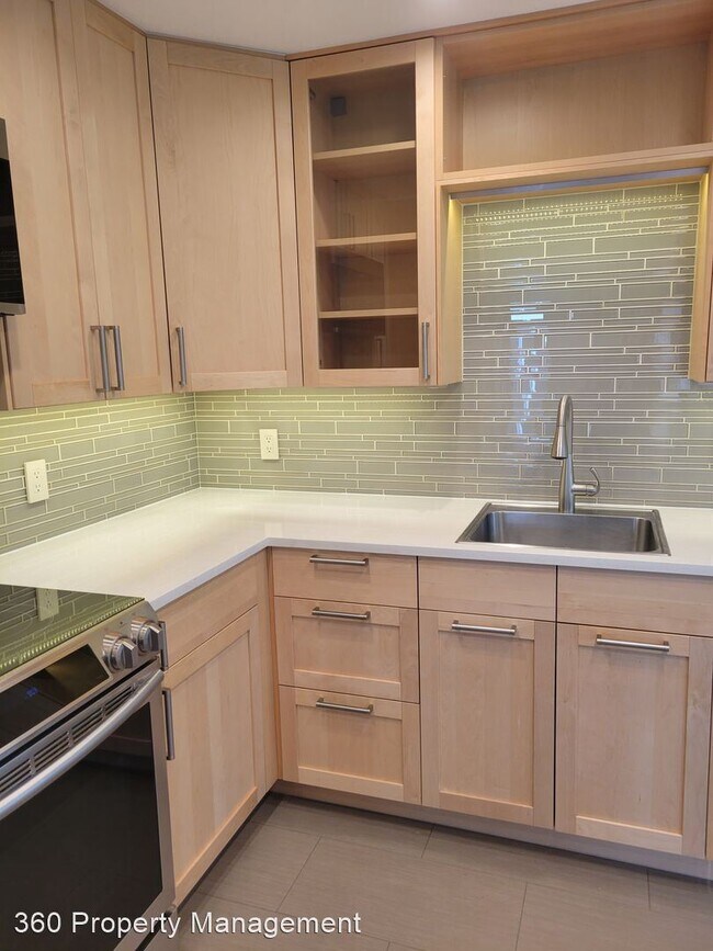 Building Photo - 3 br, 2 bath House - 1138 Thomas Street