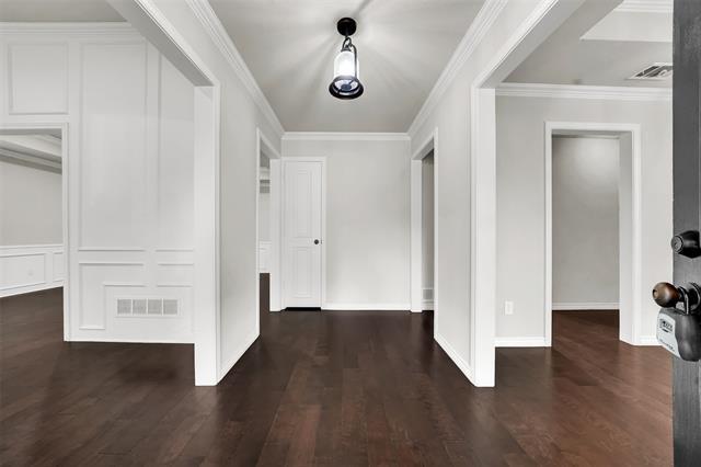 Building Photo - 120 Timber Ridge Dr