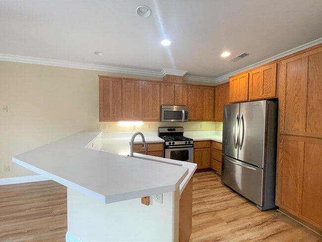 Building Photo - 1 Hidden Brooke Way