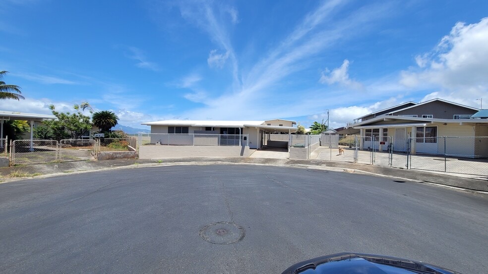 Front view of the property in a Cul de Sac - 2342 Ahakuka Pl