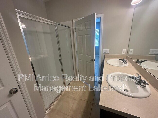 Building Photo - 8739 Micmac Ct