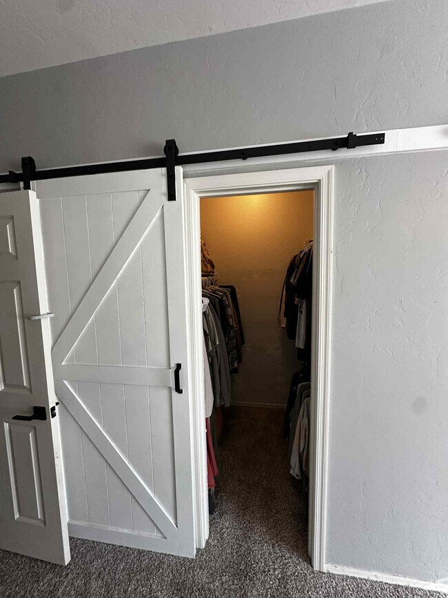 Building Photo - 12442 N Pinnacle Vista Ct