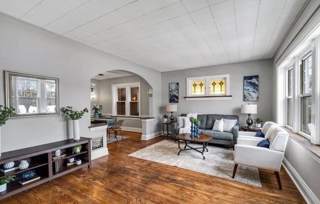 Building Photo - 5185 Goethe Ave