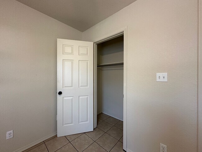 Building Photo - 2111 N.13th Street-B